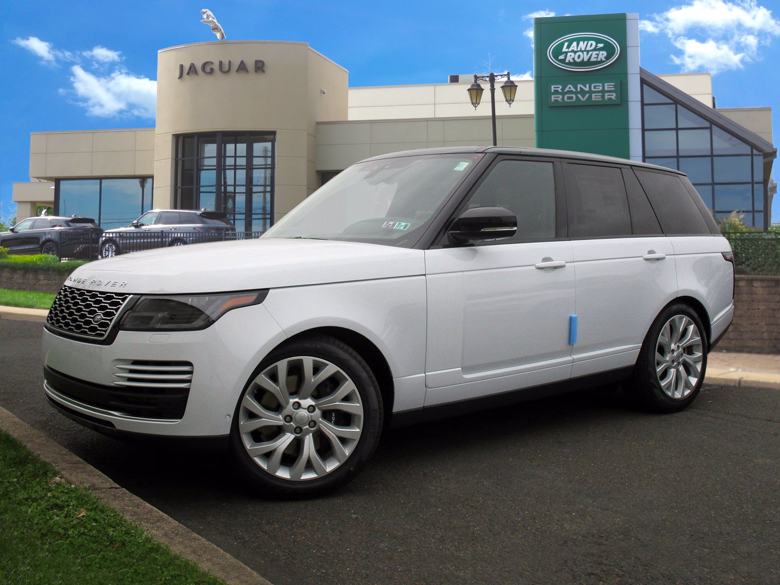 New 2020 Land Rover Range Rover HSE Sport Utility in ...